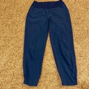 Patagonia happy hike studio pants size XS